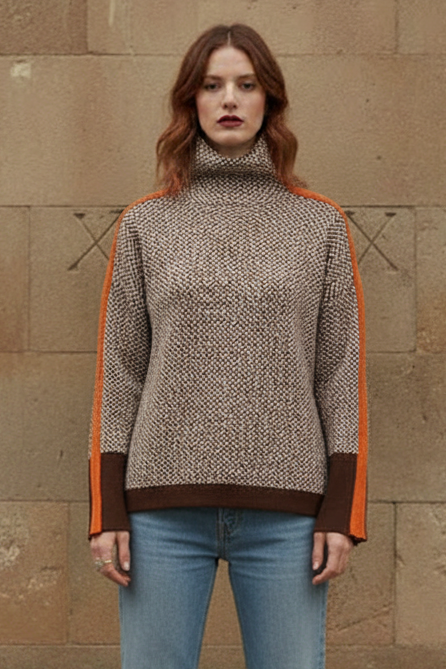 Mia | Turtleneck with Striking Contrasting Stripes